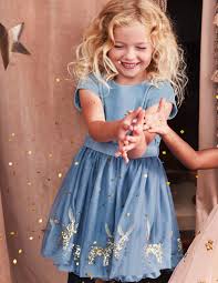 Maybe you would like to learn more about one of these? Les Plus Belles Robes De Noel Pour Petites Filles Sages Ou Pas