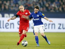 Benito raman (born 7 november 1994) is belgian footballer who currently plays as a striker for german club schalke 04. Official Schalke Ship Out Raman To Belgium Dusseldorf Also Profits From Sale