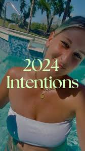 2024 ✨ The Empress ✨⁣, ⁣, The card I drew for my year ahead Jan 5th but  wanted to give her her own moment here 💋⁣, ⁣, So much has happened already  and there is so much still to occur 🥹⁣, ⁣, Luxury • ...