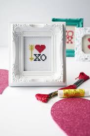 With over 200 designs, you'll find something here that is perfect for your next cross stitch project. Valentine S Day Cross Stitch Storypiece