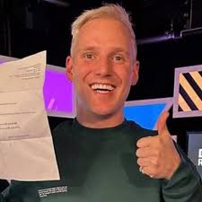 Jamie Laing thrilled to finally pass his driving theory test after booking  70 tests