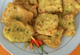 Resep dan proses pembuatan sama, hanya anda akan menikmati hidangan tempe yang menyerupai gorengan renyah dan tidak cepat lembek. Tempe Mendoan Crispy Resep Mudah Dalam Tiga Langkah
