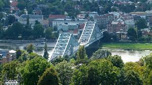 Local name loschwitzer brücke location dresden, germany loschwitz bridge is a cantilever truss bridge over the river elbe in dresden the capital of saxony in germany. Loschwitz Bridge Wikipedia