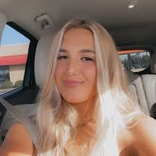 Katie Ham's Instagram, Twitter & Facebook