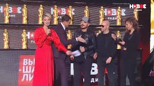 Filatov Karas Vs виктор цой остаться с тобой скачать Filatov Karas Vs Viktor Coj Ostatsya S Toboj Premiya Vysshaya Liga 2018 Youtube