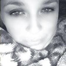 Betsy Velez's Instagram, Twitter & Facebook