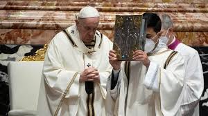 Perayaan ekaristi dipimpin oleh romo lambertus issri. Vkrajzv1etb5bm