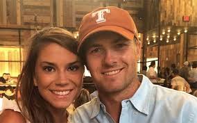 Golfer jordan spieth is back on the golf course this weekend at augusta national for the masters. Jordan Spieth Wiki Bio Girlfriend Married Net Worth Family
