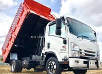 ISUZU NPR75UHL STEEL TIPPER TRUCK - Soon Seng Motors 1979