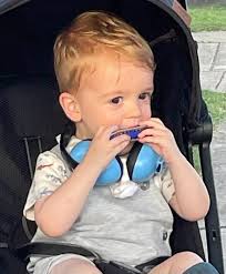 Welcome Roger Comeau, 15-year player from Montreal Canada! Roger, what  harmonicas do you like? Music? We're glad you are here!