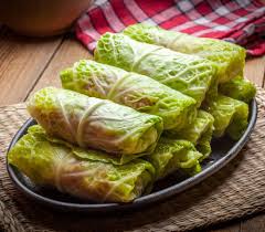 11 recettes végétariennes de chou farci sont référencées sur cuisine vg. Chou Farci Au Four Ou En Cocotte Une Recette Facile