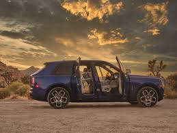 So the idea of luxurious excess seems a bit ridiculous to me. Test Drive Behind The Wheel Of The Ultra Luxe Rolls Royce Cullinan Black Badge Maxim