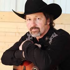 Kurt Silva's Instagram, Twitter & Facebook