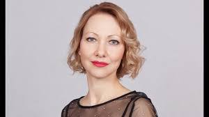 Anna Semenenko's Instagram, Twitter & Facebook