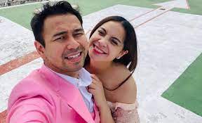 Nagita slavina berenang hot transparan bajunya. Mengaku Tak Cinta Hingga Punya Simpanan Rumah Tangga Raffi Ahmad Dan Nagita Slavina Di Ujung Tanduk Pikiran Rakyat Com