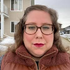 Anyone use il Makiage makeup? If so is it worth all the hype?