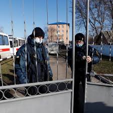 Городские власти харькова также заявили о возможном введении более жестких карантинных ограничений. V Kieve Vvedut Chastichnyj Karantin Iz Za Koronavirusa Ukraina Byvshij Sssr Lenta Ru