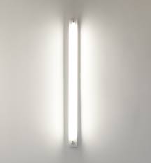 What is the best 3 way light bulb? Retrofit T5 Led Tubes 3ft Length Replaces Fluorescent 3ft Tube Lights
