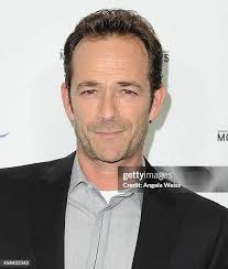 679 Angela Perry Photos & High Res Pictures