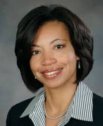 Lisa Sain's Instagram, Twitter & Facebook