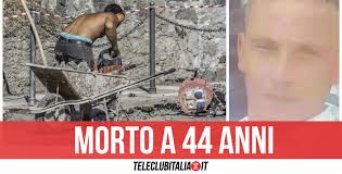 Operaio di Napoli ucciso dal caldo mentre lavora in strada: addio Pasquale