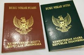 Demikian informasi mengenai buku nikah. Tips Travelling Bawalah Buku Nikah Saat Liburan Mari Ngenet