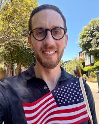 Happy birthday, America! Yes to democracy! No to fascism!