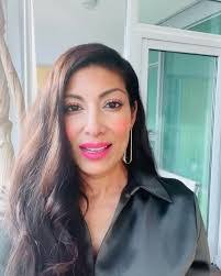 Megan Mello's Instagram, Twitter & Facebook