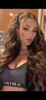 Jennifer Slay's Instagram, Twitter & Facebook