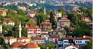 May 29, 2021 · karabük'te akşam saatlerinde etkili olan sağanak yağışla birlikte şimşekler geceyi aydınlattı. Karabuk Te Gezilmesi Gereken Yerler Nerelerdir Karabuk Meshur Yemekleri Nelerdir Karabuk Hakkinda Her Sey Haberler