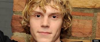 Ficha de Cracket Peters