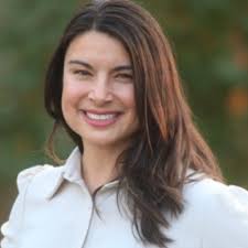 🎶 “This is a new year. A new beginning. And things will change.” — Taylor  Swift I've been keeping this one close to me for a little bit now, but…I'm  joining Headway