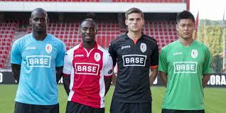 Actualités pour la saison en cours, voir: Standard De Liege 14 15 Home And Away Kits Released Footy Headlines