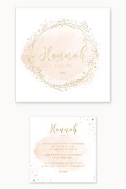 Edle Kommunionseinladung Blumenkranz Und Fisch In 2020 Karte Hochzeit Einladung Kommunion Kommunionseinladung