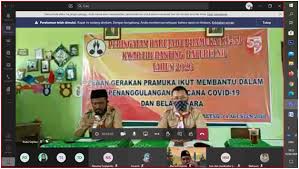Mereka memang sudah terbiasa mamnfaatkan internet di smartphone untuk melihat informasi gambar untuk dijadikan inspirasi. Peringati Hut Pramuka Kwarran Baturetno Tampil Beda