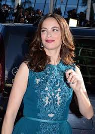 French argentine actor bérénice bejo discussed her early career, breaking into french cinema and starring in a silent film, as part of the 2020 sarajevo film festival masterclass series, hosted. Berenice Bejo Wikipedia