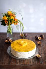 Mango Und Passionsfrucht Kase Sahne Torte Marion S Kaffeeklatsch In 2020 Passionsfrucht Fruchte Kase Sahne Torte