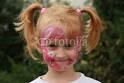 Kinderschminken von Bettina Kuß, lizenzfreies Foto #33551934 auf ... - 400_F_33551934_vfxrFkwIHGOaFyBfIuQyGFnJpsB0GxQ1