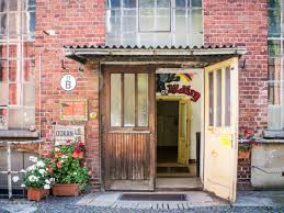 27 Of The Most Hipster Neighborhoods Around The World The Neighbourhood Plagwitz Around The Worlds