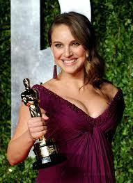 She beat nicole kidman of rabbit hole, jennifer lawrence of winter's bone, annette bening of the kids are all right and. Natalie Portman Best Actress Oscar For Black Swan 2010 Natalie Portman Hot Natalie Portman Natalie Portman Black Swan
