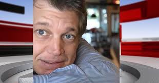 Friends, family, Louisville performers mourn loss of Doug Schutte, owner of  The Bard's Town