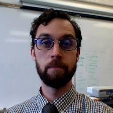 Christopher Eakins (@MCeakins)