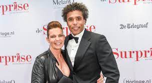 Pierre van hooijdonk dobbert lekker rond en nieuwe carrière voor snowboardster cheryl maas? Pierre Van Hooijdonk En Partner Na 30 Jaar Uit Elkaar