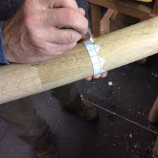 Black And Decker Wizard Rotary Tool Nick Hunter Woodcarver Images And Words From The Workshop Bastones De Madera Proyectos De Carpinteria Madera De Granero