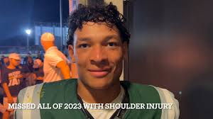 Maurice Jones-Drew gets emotional after his son scores first high school TD 