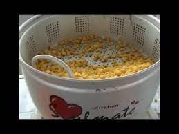 Karena selain cara membuat jagung manis rebus ini gampang tapi juga unik dan banyak peminatnya dari kalangan anak kecil hingga dewasa, harganya kalau di pasar malam memang murah dan terjangkau untuk kantong anak kost, hanya rp. Cara Membuat Jagung Manis 2013 Youtube