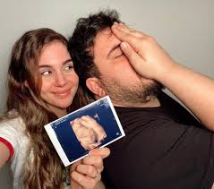 Hastaneden yapılan açıklamada berfu yenenler ve bebeğinin. Hplr6cawyw5zzm