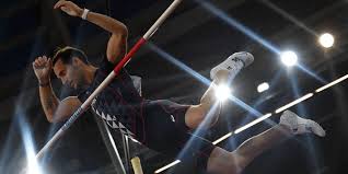 La scrittura, un sistema di segni durevoli che permette di trasmettere e conservare le informazioni, ha cominciato a svilupparsi tra il vii e il iv millennio a.c. Mondiaux D Athletisme Revivez La Medaille De Bronze De Renaud Lavillenie En Finale De La Perche