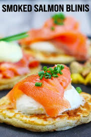 Smoked Salmon Blinis Recipe El Mundo Eats Recipe Smoked Salmon Blinis Blinis Recipes Salmon Blinis