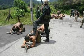 Tetapi sebenarnya adalah latihan sebenar yang dilaksanakan secara rutin di dalam kem latihan komando. Projek Hitam On Twitter You Want To Be Warrior Komando 69